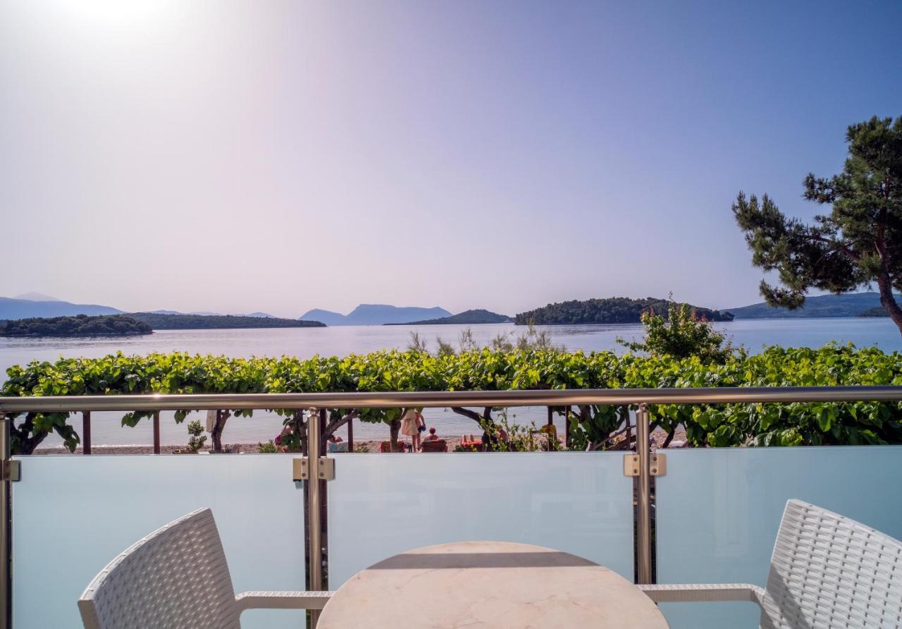 Armeno Beach Hotel Nydri  Exterior foto