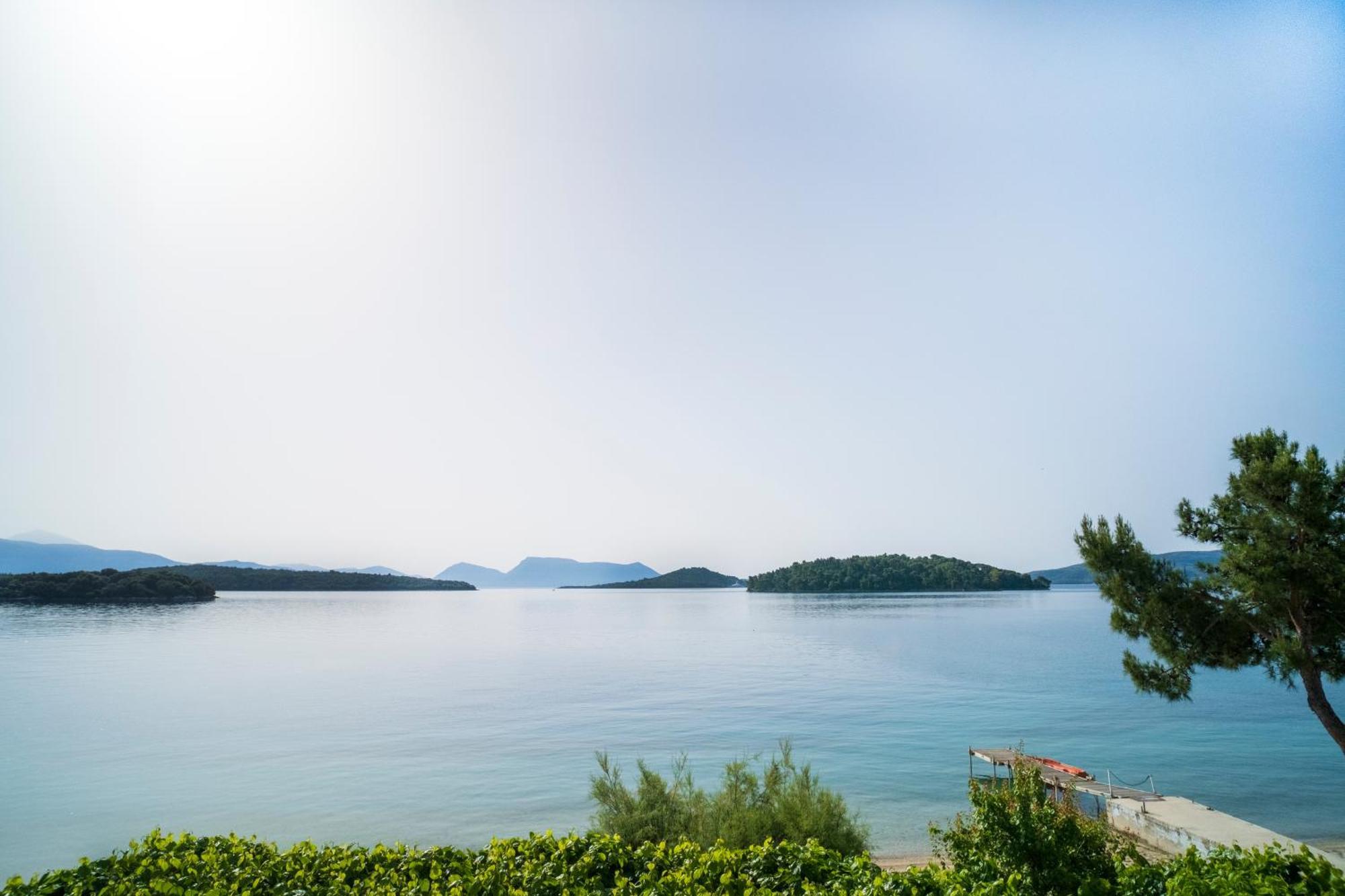 Armeno Beach Hotel Nydri  Exterior foto